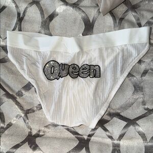 AERIE NWT WWhite 'Queen' Embellished Underwear
